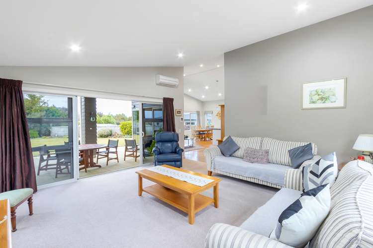 10 The Pheasant Tail Nukuhau_11