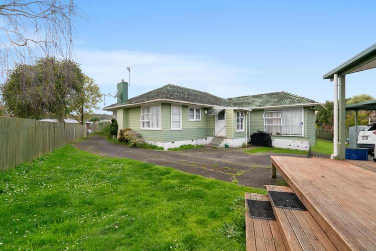 8 Lomas Place Manurewa_11