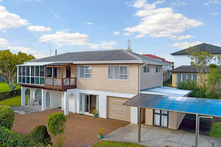 4 Seakens Way Glen Eden_19