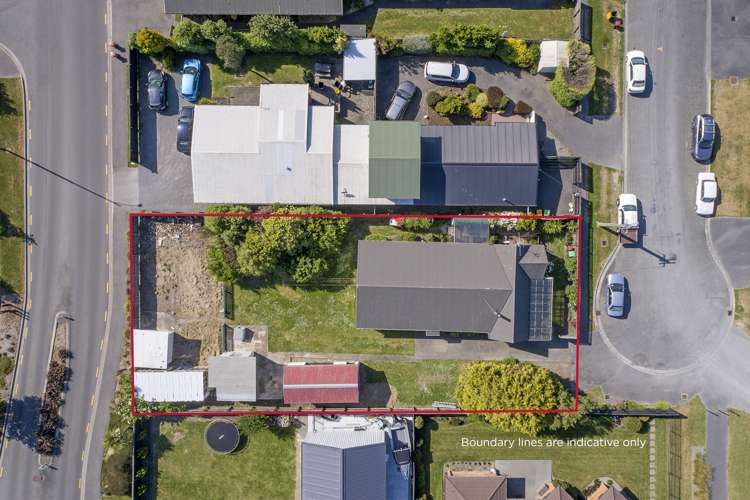 8 Douglas Street Lincoln_1