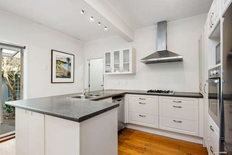 20 Anne Street Devonport_6