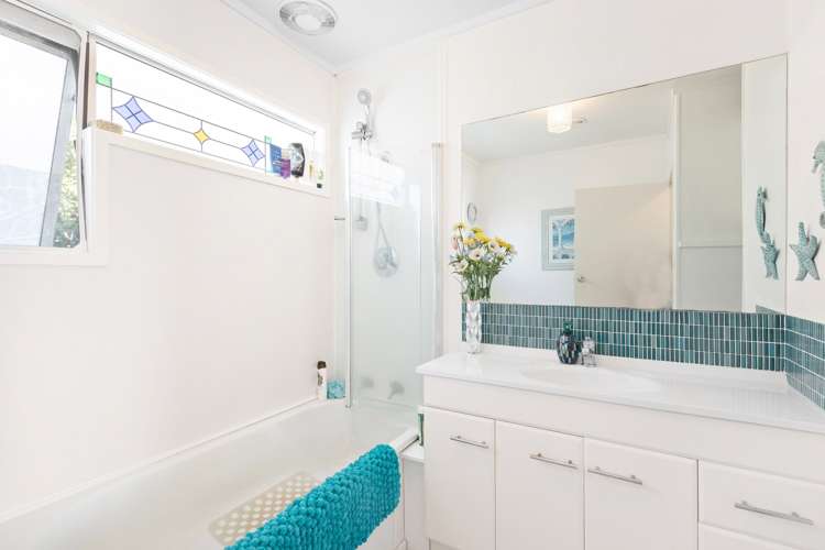 2/54 Finch Street Morningside_11