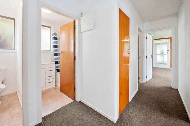 21 Runuku Grove Turangi_13