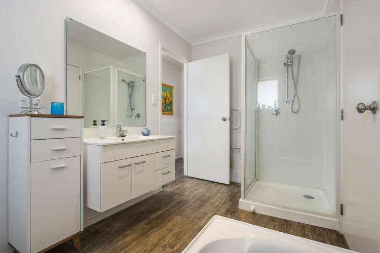 14 Muirfield Crescent Katikati_17