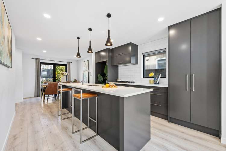 4 Lords Way Silverdale_6