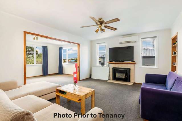 Must Sell. Family, Invest, Develop 809m2