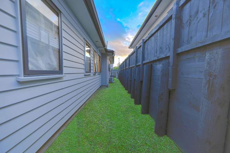 113 Tiriwa Drive Massey_17