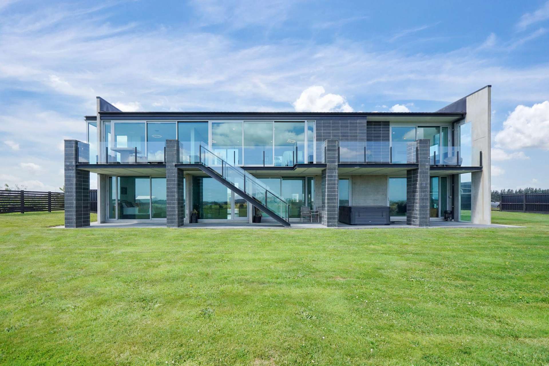 89 Sunrise Drive Seaward Bush_0