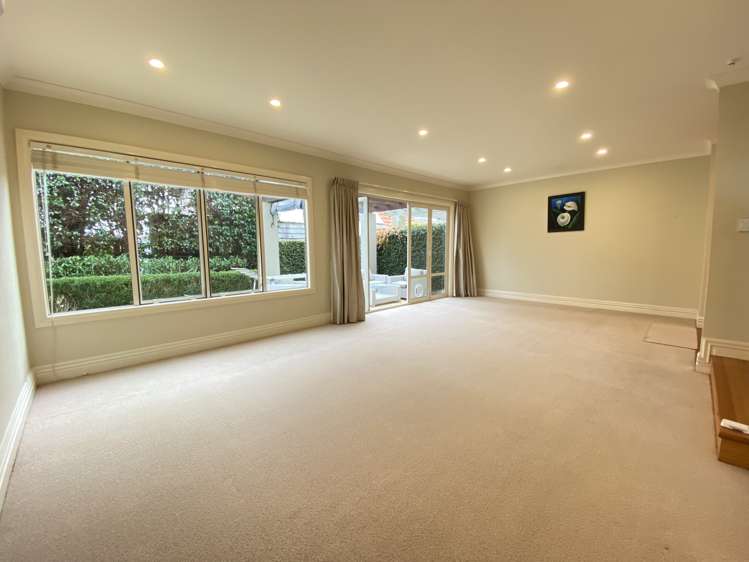 1/120 St Johns Road Meadowbank_3