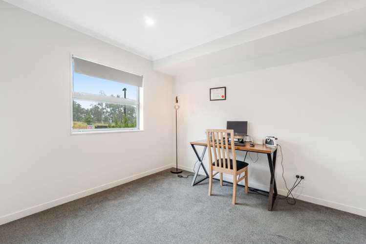 103/26 Shortfin Place Flat Bush_6