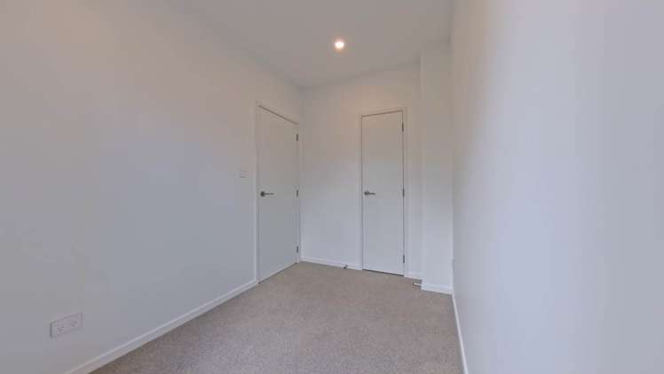 73 Freeland Avenue Mt Roskill_16