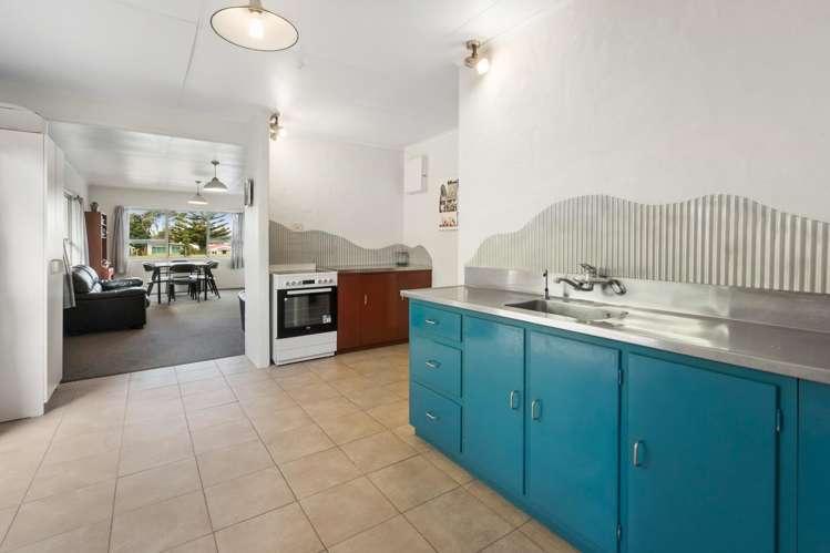 49 Beach Road Waihi Beach_9
