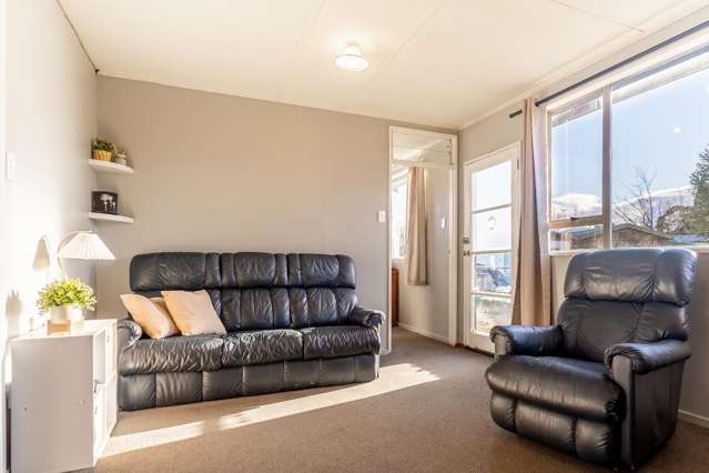 12 Fraser Crescent Twizel_3