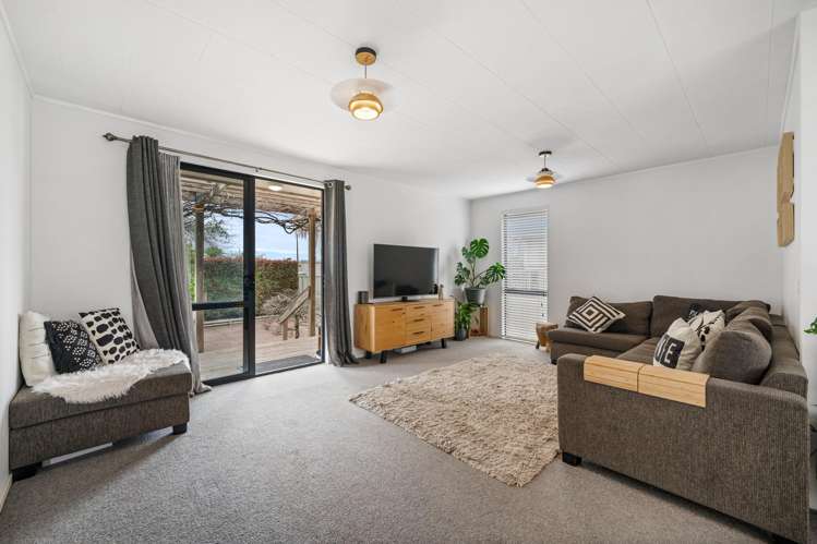 1b Arney Road Ranui_6