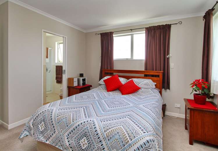 1a Gardner Avenue New Lynn_12