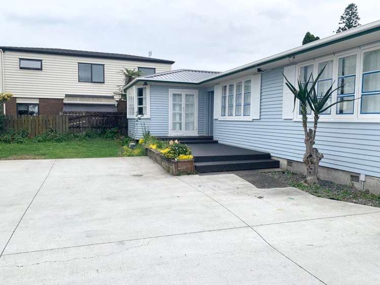 2 Oxford Road Manurewa_1