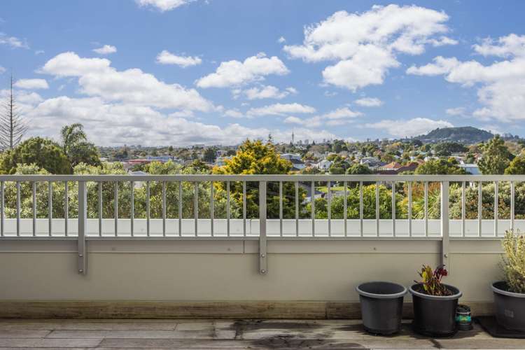 1B/3 Keystone Avenue Mount Roskill_10