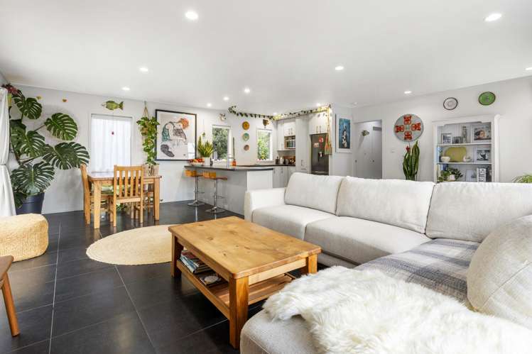 8 Seabreeze Way Raglan_34