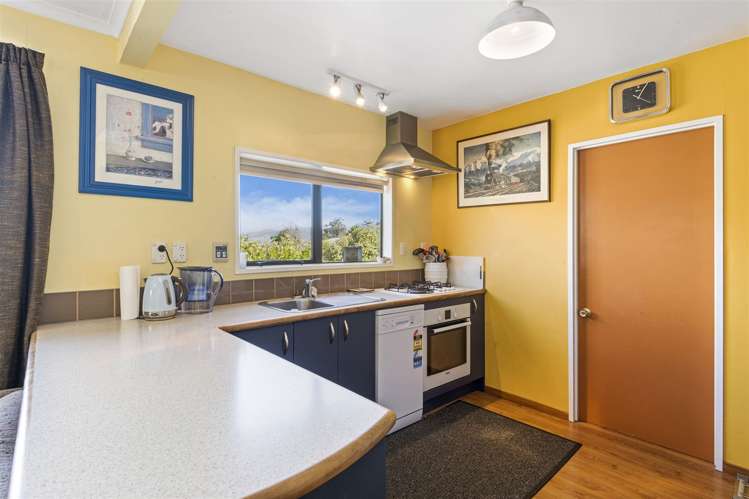 18a Ripon Street Lyttelton_6