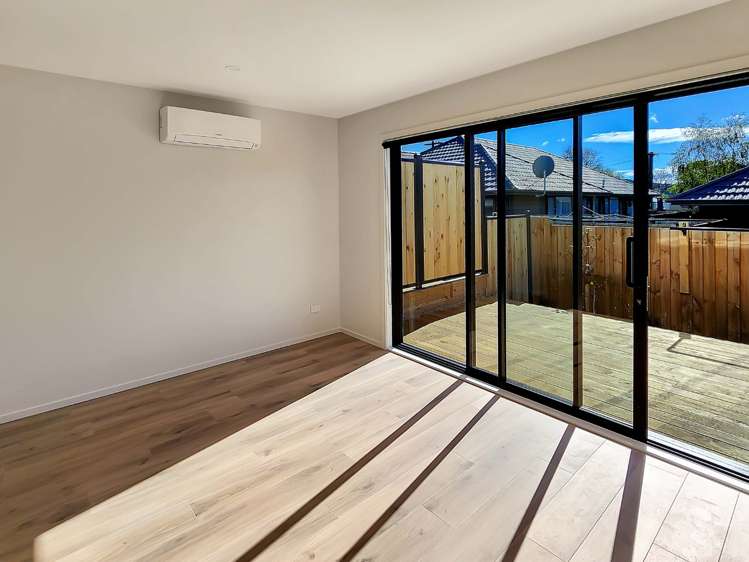 4/11 Lees Grove Wainuiomata_5