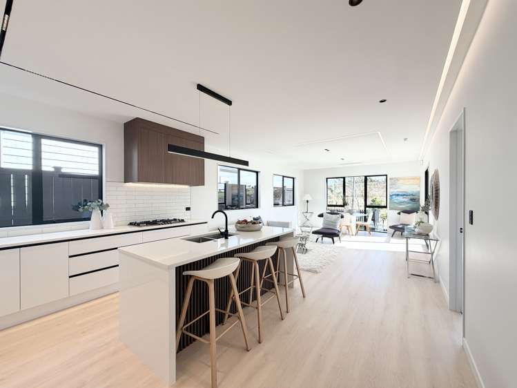 384 Te Taruna Drive_1