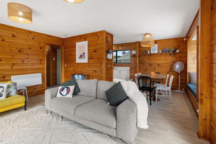 5 Leah Road Wharekaho_9