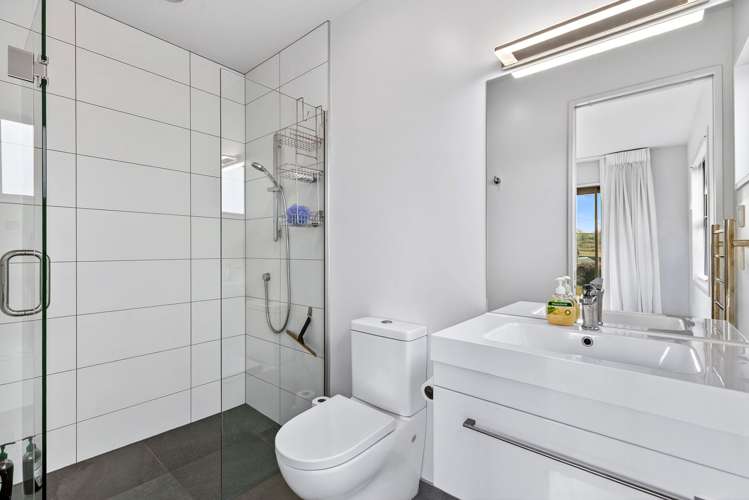 8 The Heights Avenue Wanaka_12