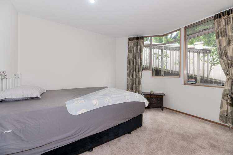 52 Penguin Drive Murrays Bay_6