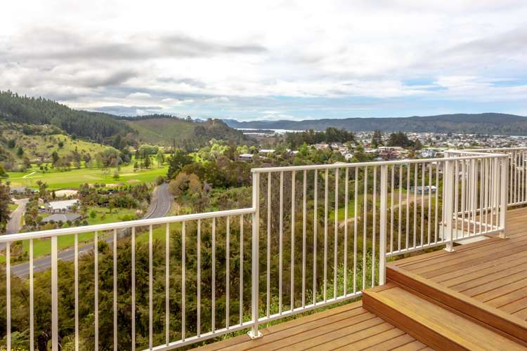 133 Pacific View Drive Whangamata_18