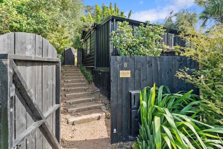 8 Fourth Avenue Onetangi_23