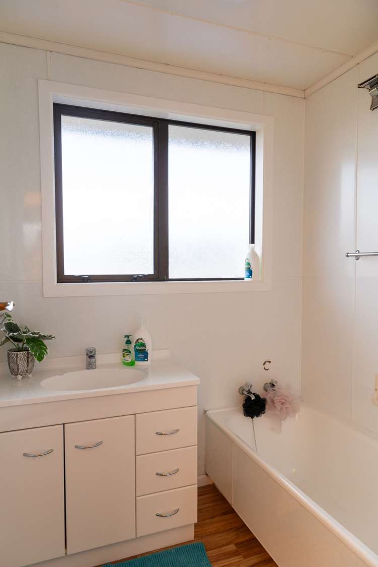 11 Hilbre Avenue Gore_13