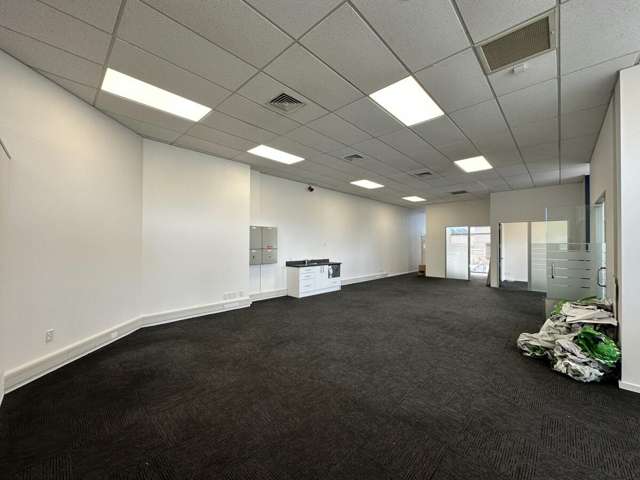 288 Te Atatu Road Te Atatu South_3