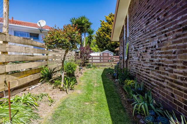 2/29 Trentham Road Papakura_2