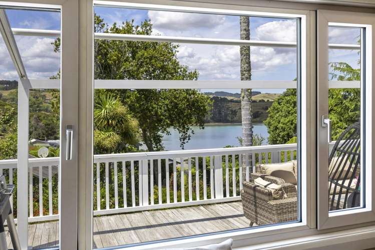 28 Kaitoke Street Raglan_16