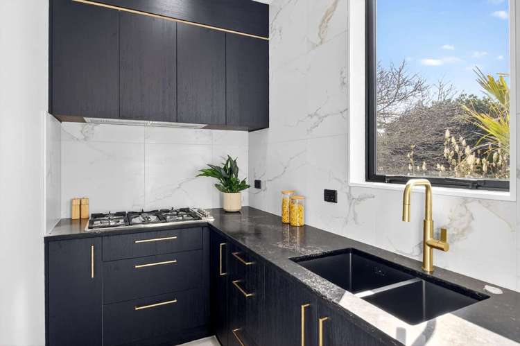 69A Green Lane East Remuera_11