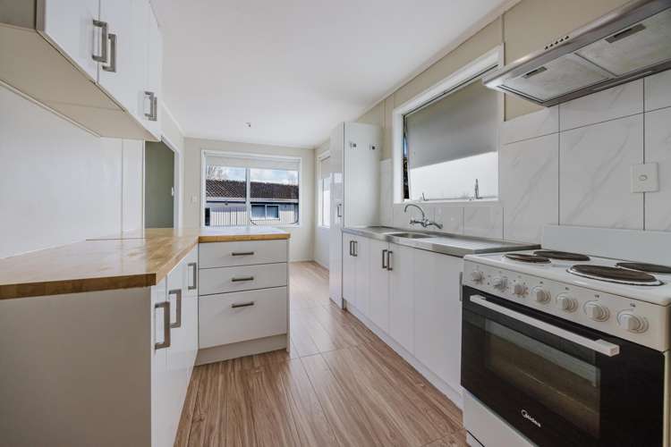 41 Moncrieff Avenue Manurewa_9