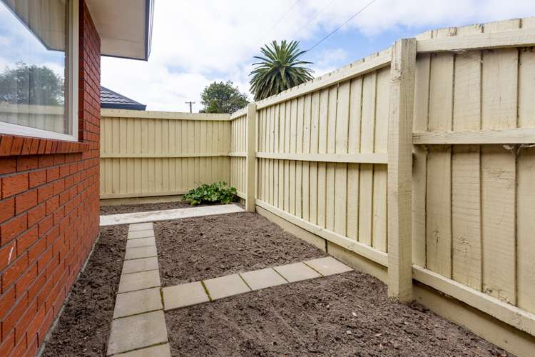 3/210 Racecourse Road Sockburn_13