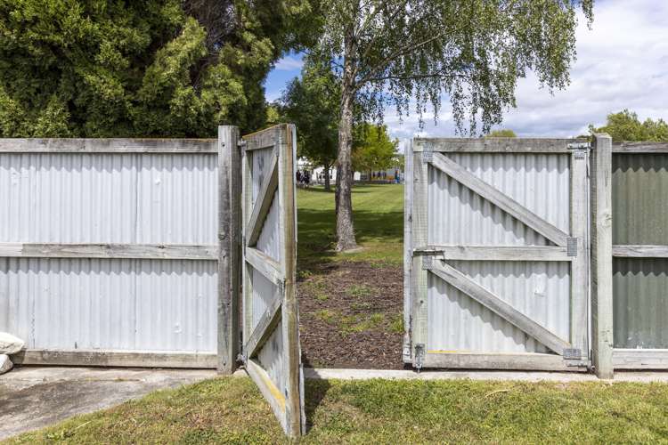 9 Mcfarlane Place Springlands_24