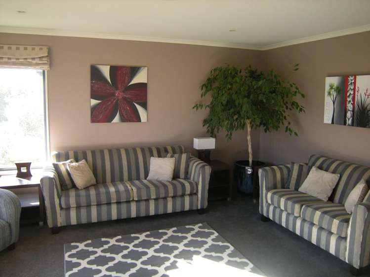 44 Overbury Crescent Rolleston_4