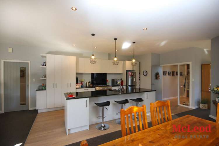 4 Orchard Grove Netherby_5