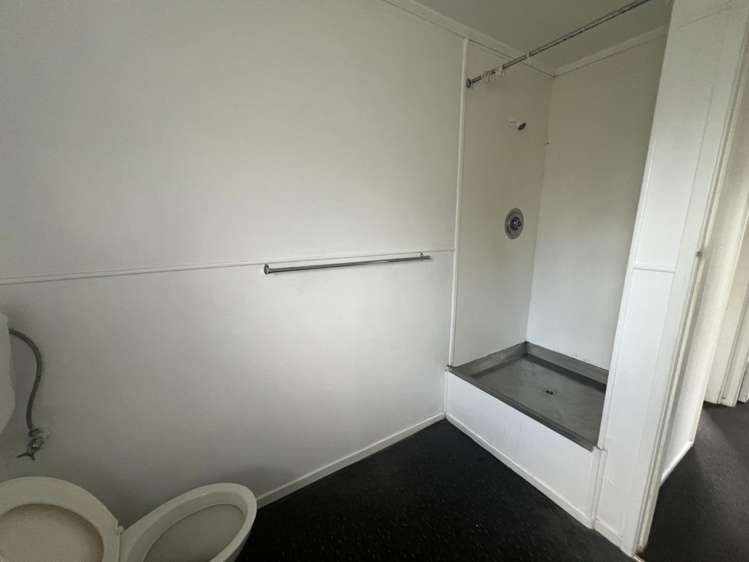 6/239 Old Farm Road 1074_8