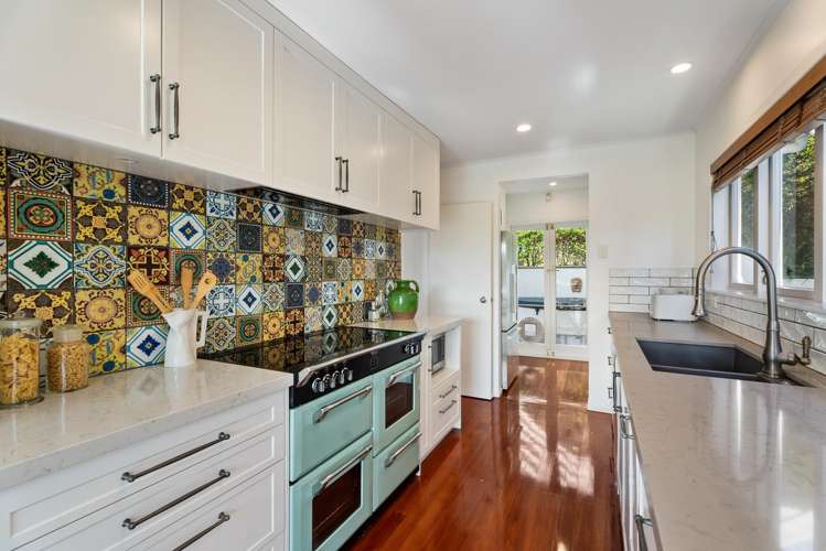 49 Glover Road St Heliers_17