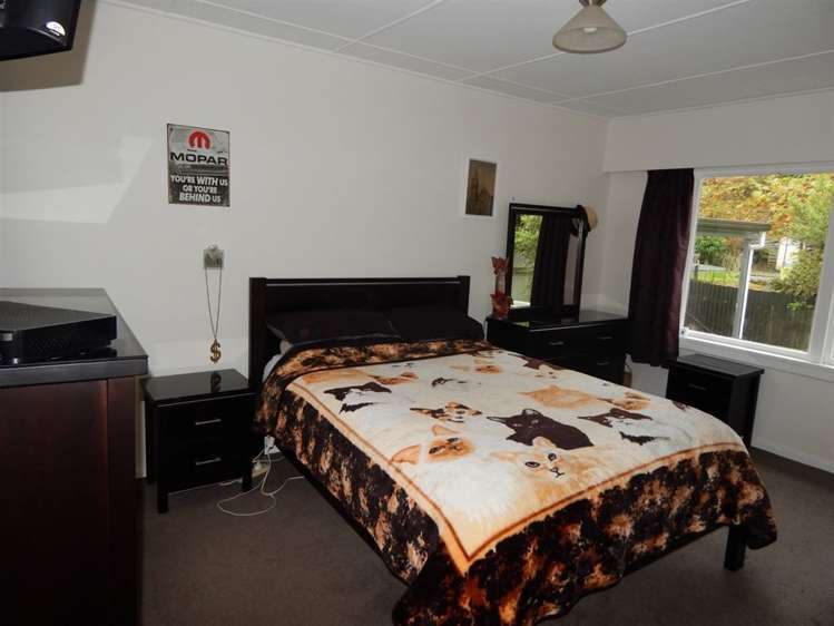 169 Stafford Street Hokitika_7