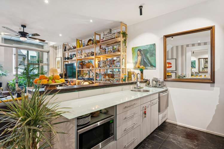 4 - 3 Holland Street Te Aro_16