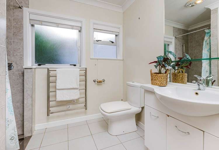 49 Myers Road Manurewa East_8