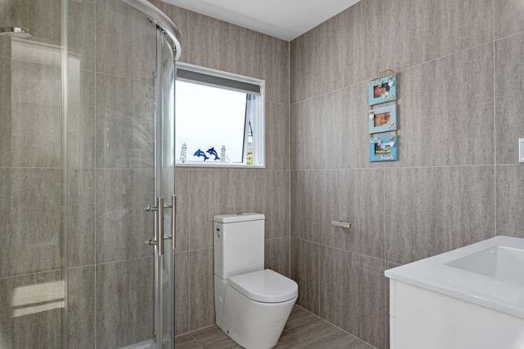 22 Ascension Crescent Orewa_17