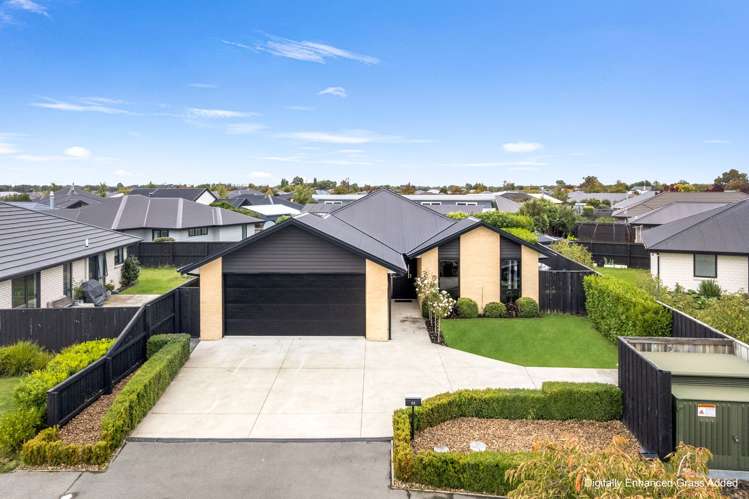 92 Sunline Avenue Lincoln_0