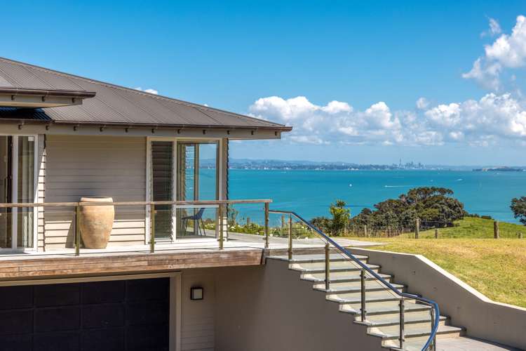 345 Gordons Road Woodside Bay_23