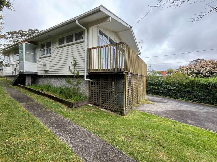 10 Coletta Lane Te Atatu South_13