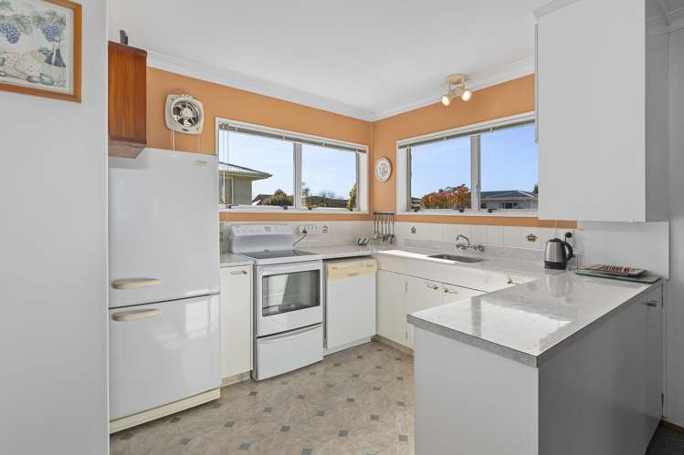 7 Crescent Road Otumoetai_9